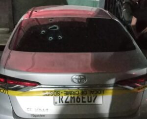 Leia mais sobre o artigo Oficial de Justiça é baleado na cabeça dentro de carro em Recife