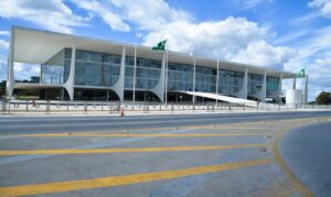 Leia mais sobre o artigo Em Reunião na Casa Civil, entidades discutem temas relevantes para a categoria