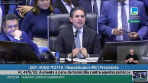 Leia mais sobre o artigo Câmara aprova projeto que endurece penas para crimes contra oficiais de justiça e agentes da segurança